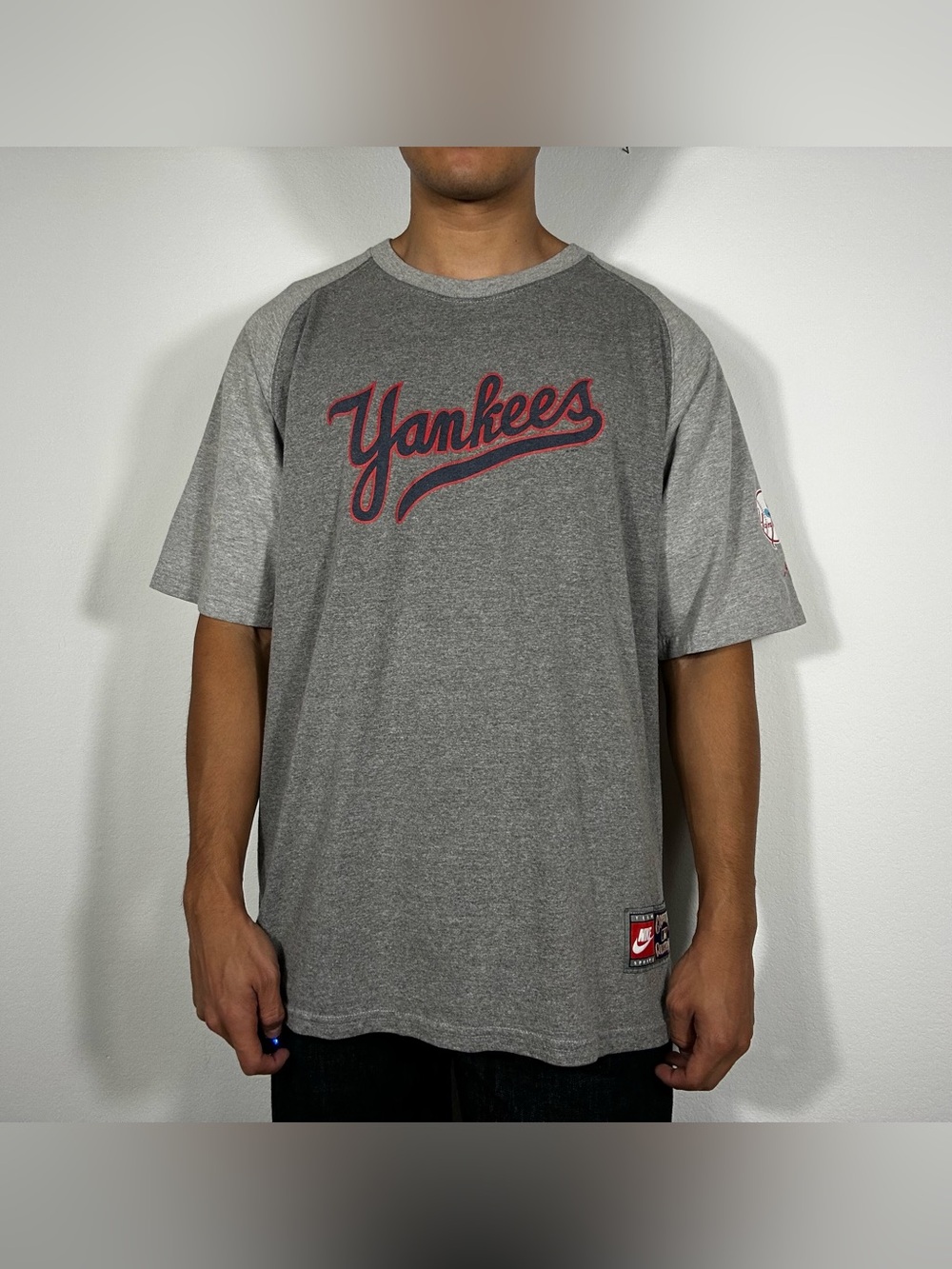 Vintage Y2K/2000s Yankees Nike Cooperstown Collection Tee